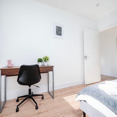 Berwick Street Central Apartments London Exterior photo
